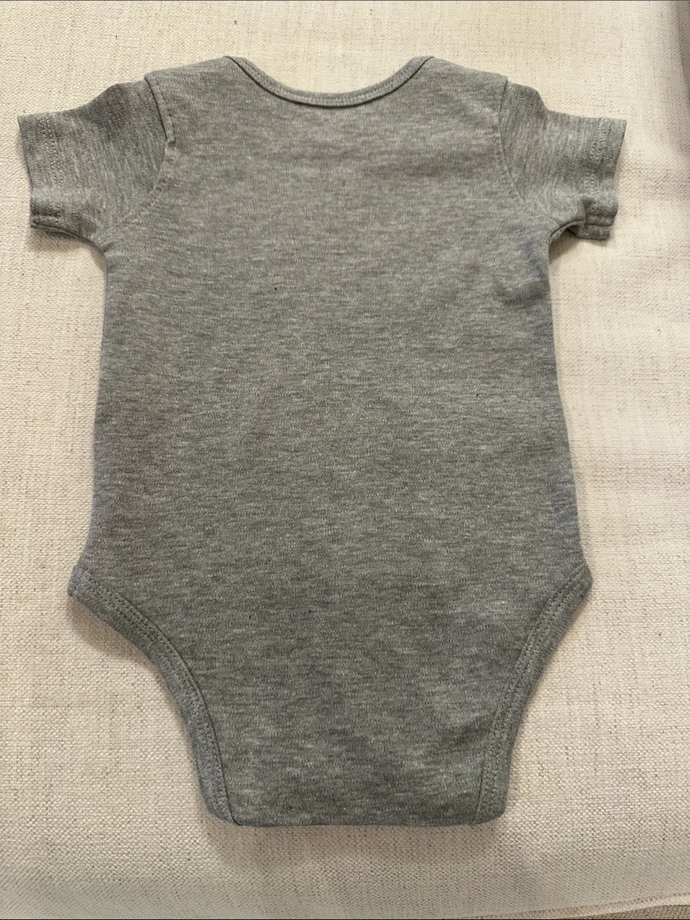 Georgia Bulldogs Grey Graphic Baby One-Piece Onesie Bodysuit with Bulldog Logo